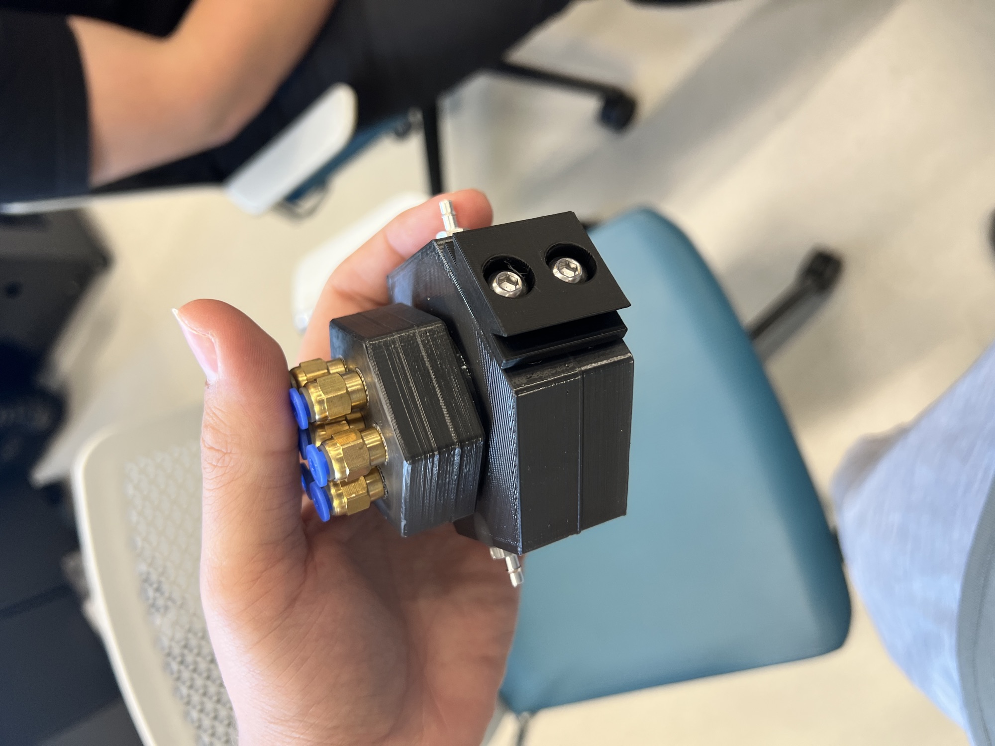 Finished PPS reaction chamber with fittings